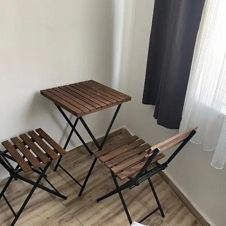Ersoy Ege アパートホテル